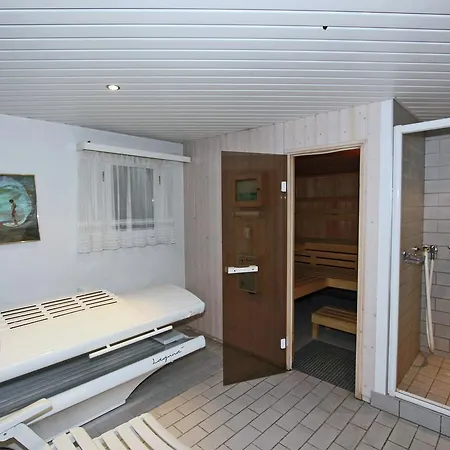 Kristall 1 Apartman *